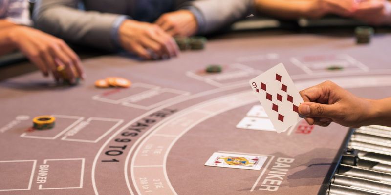 Luật chơi và cách tính điểm Baccarat